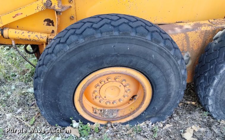 image for item DP3388 John Deere 772A motor grader