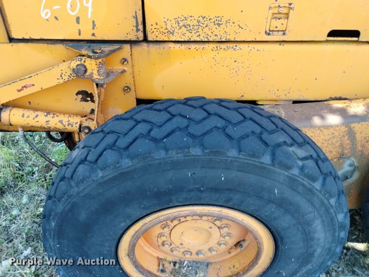 image for item DP3388 John Deere 772A motor grader