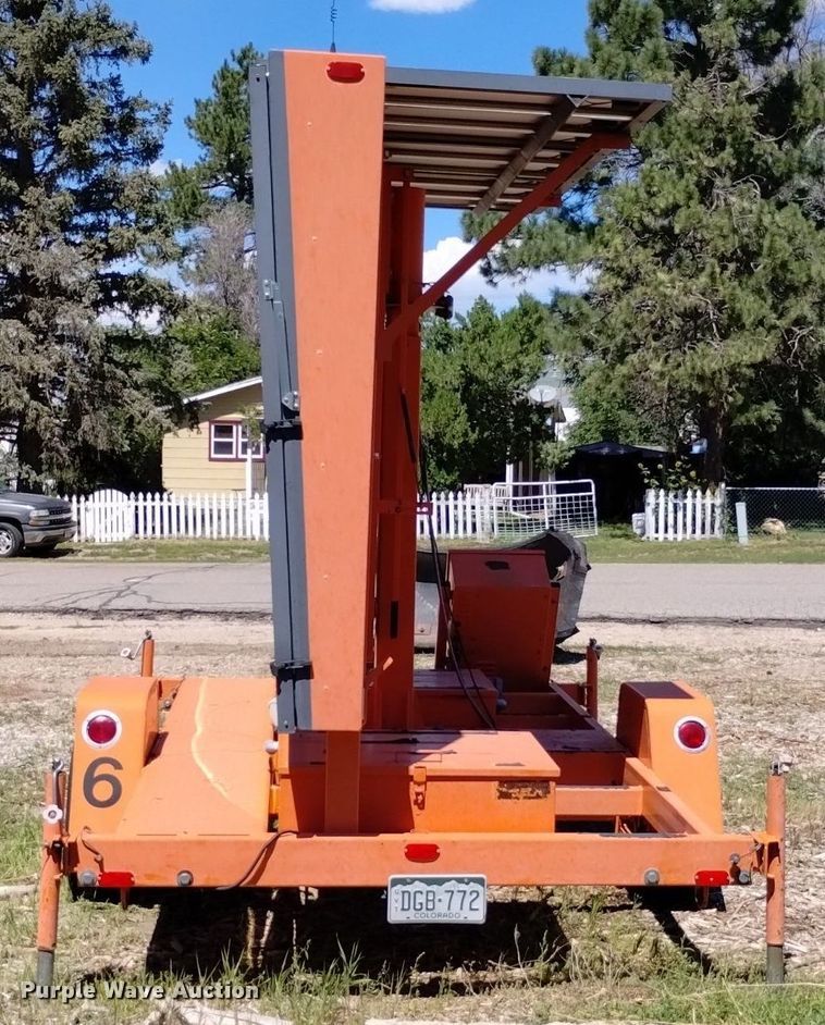 image for item DP3389 1999 PSC message board trailer