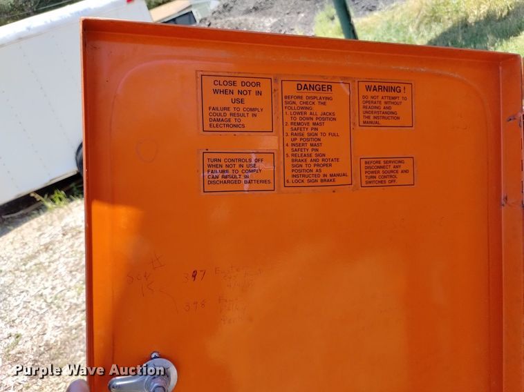 image for item DP3389 1999 PSC message board trailer