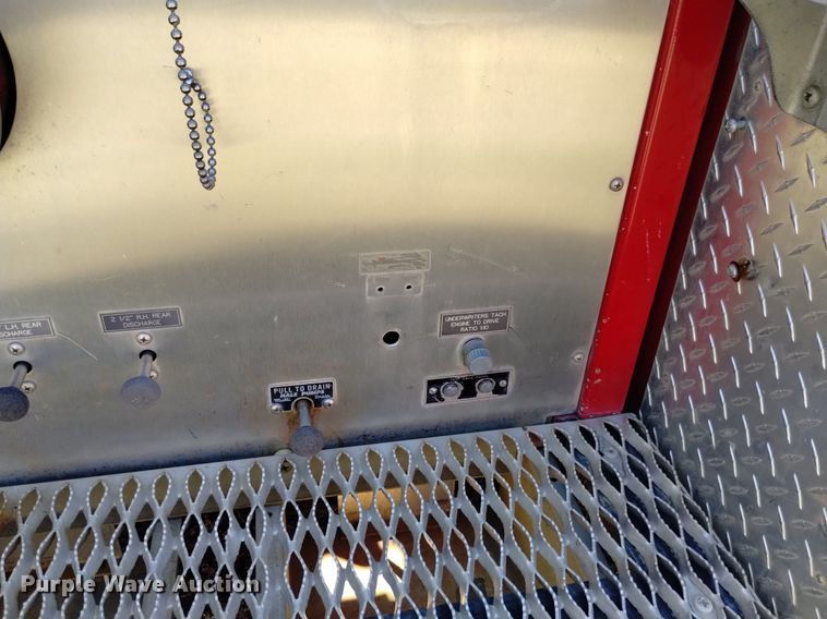 image for item DP3400 1989 Spartan CA26-2142  pumper fire truck