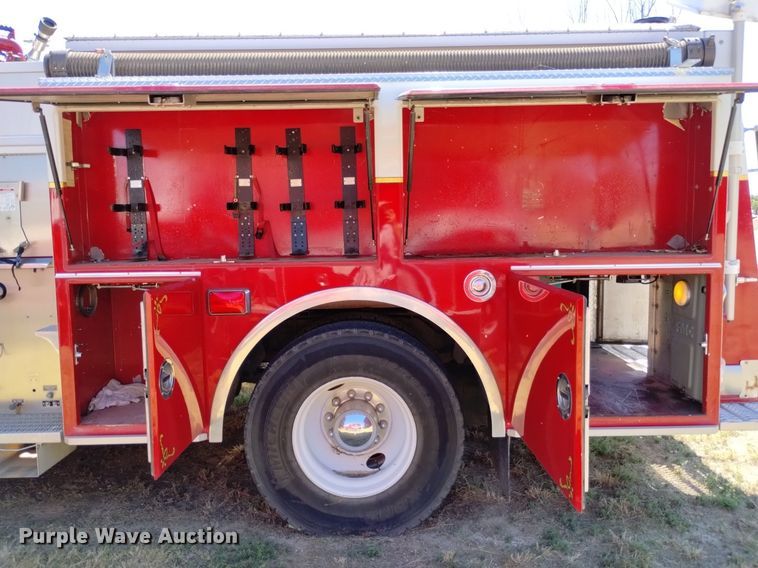 image for item DP3400 1989 Spartan CA26-2142  pumper fire truck