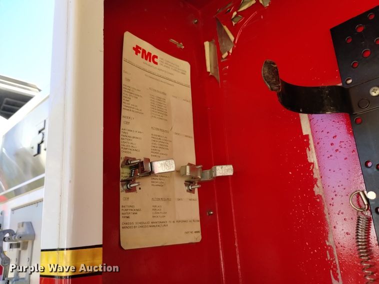 image for item DP3400 1989 Spartan CA26-2142  pumper fire truck