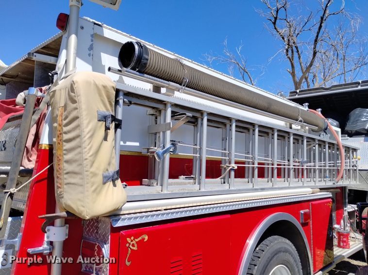 image for item DP3400 1989 Spartan CA26-2142  pumper fire truck