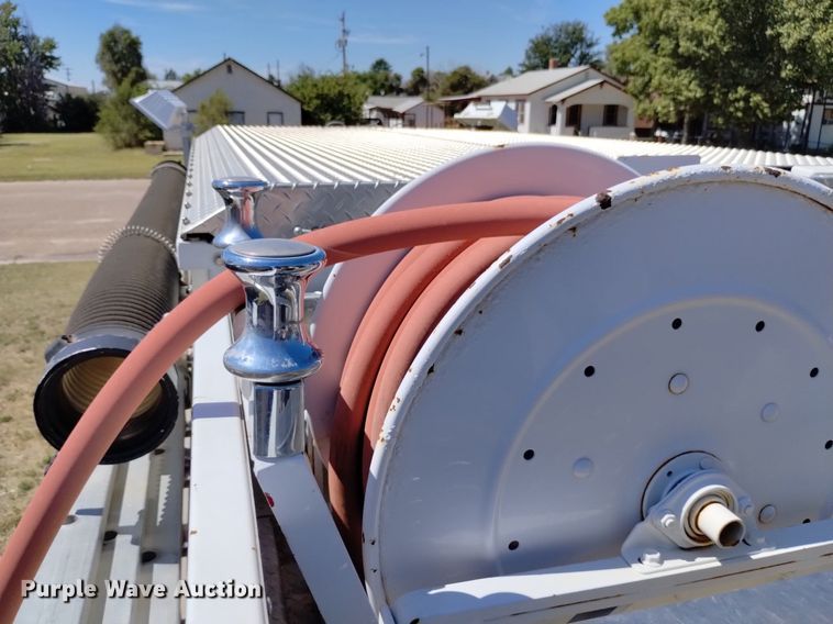 image for item DP3400 1989 Spartan CA26-2142  pumper fire truck