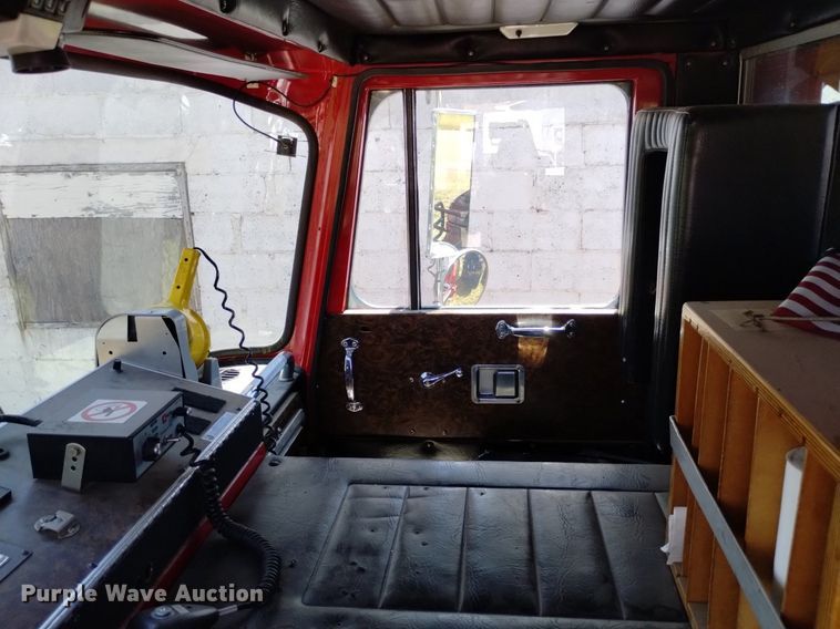 image for item DP3400 1989 Spartan CA26-2142  pumper fire truck