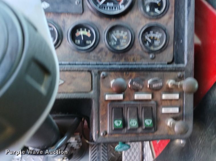 image for item DP3400 1989 Spartan CA26-2142  pumper fire truck