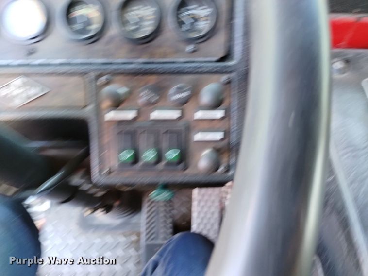 image for item DP3400 1989 Spartan CA26-2142  pumper fire truck