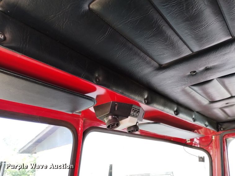 image for item DP3400 1989 Spartan CA26-2142  pumper fire truck