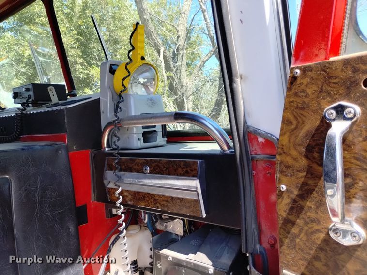 image for item DP3400 1989 Spartan CA26-2142  pumper fire truck