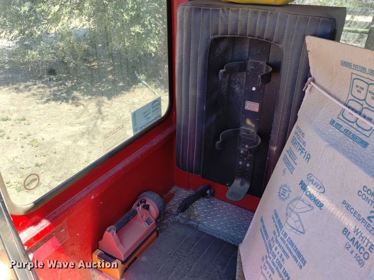 image for item DP3400 1989 Spartan CA26-2142  pumper fire truck