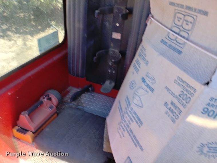 image for item DP3400 1989 Spartan CA26-2142  pumper fire truck