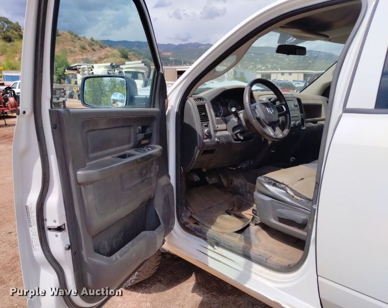 image for item DP3402 2011 Dodge Ram 2500HD  Crew Cab pickup truck