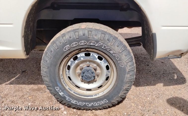 image for item DP3402 2011 Dodge Ram 2500HD  Crew Cab pickup truck