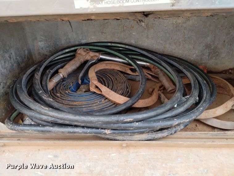 image for item DP3403 2015 International 7400  vacuum truck