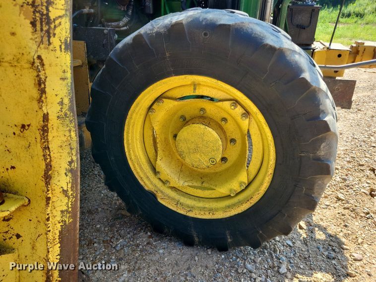 image for item DP5244 2010 John Deere 6330  MFWD tractor