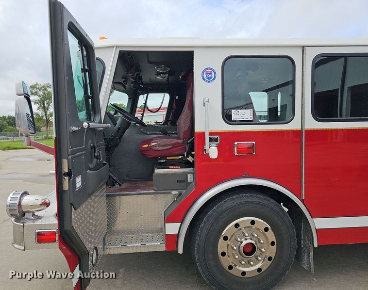 image for item DQ0129 1997 Emergency One Cyclone II  pumper fire truck