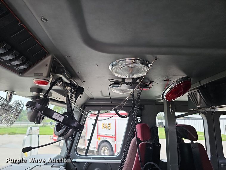 image for item DQ0129 1997 Emergency One Cyclone II  pumper fire truck