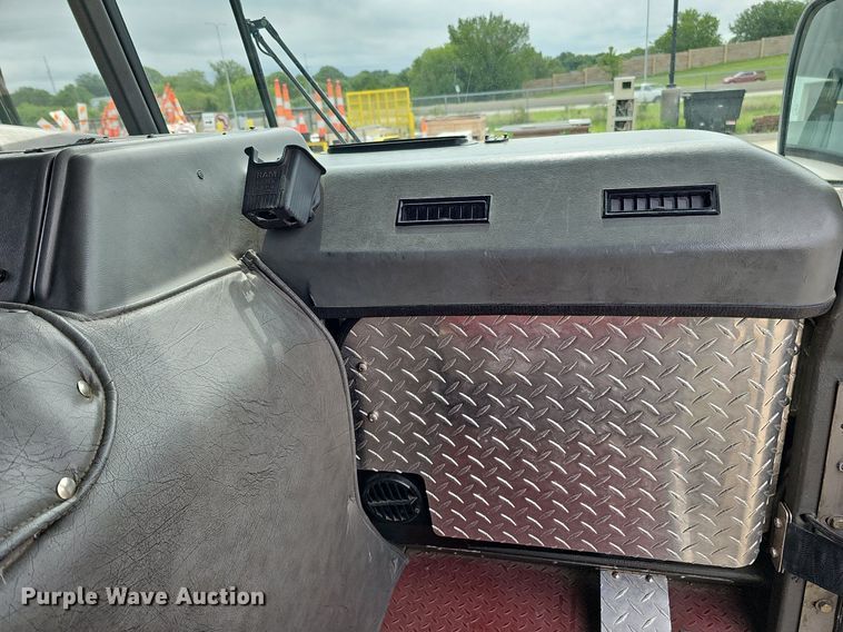 image for item DQ0129 1997 Emergency One Cyclone II  pumper fire truck