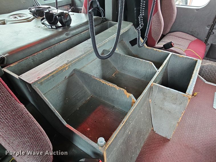 image for item DQ0129 1997 Emergency One Cyclone II  pumper fire truck