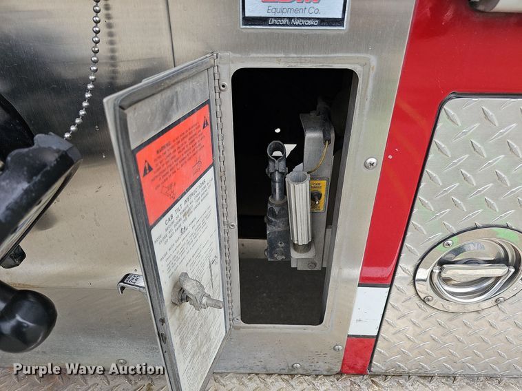 image for item DQ0129 1997 Emergency One Cyclone II  pumper fire truck