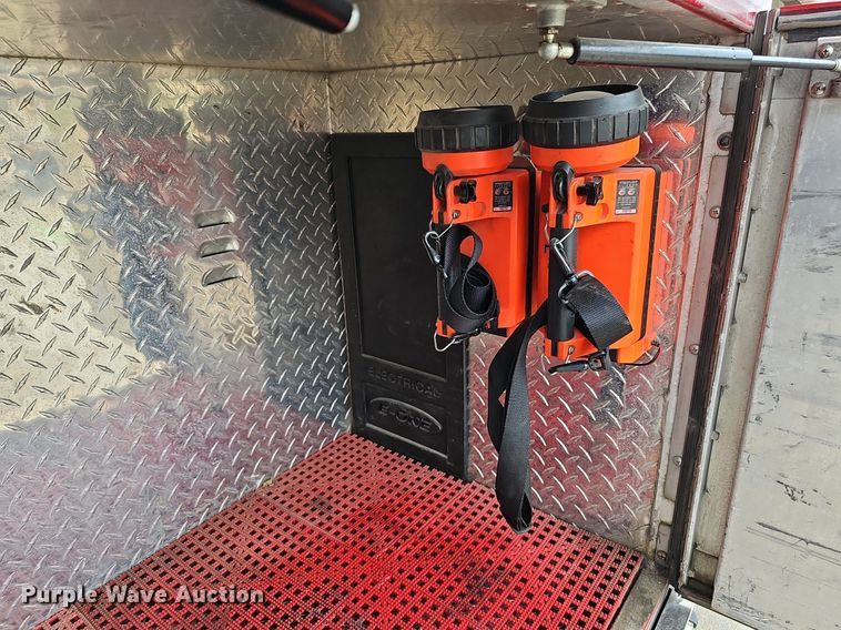 image for item DQ0129 1997 Emergency One Cyclone II  pumper fire truck