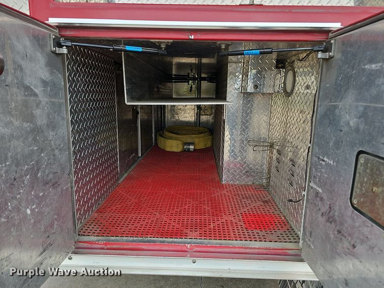 image for item DQ0129 1997 Emergency One Cyclone II  pumper fire truck