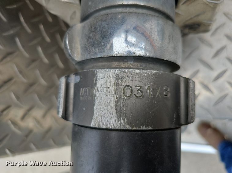 image for item DQ0129 1997 Emergency One Cyclone II  pumper fire truck