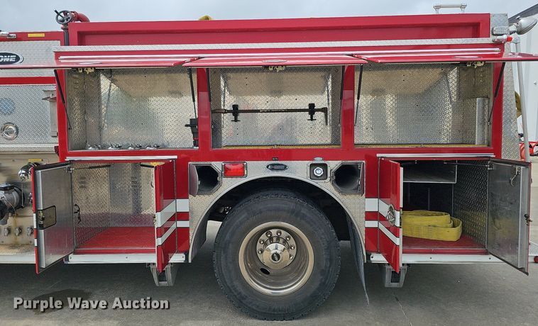 image for item DQ0129 1997 Emergency One Cyclone II  pumper fire truck