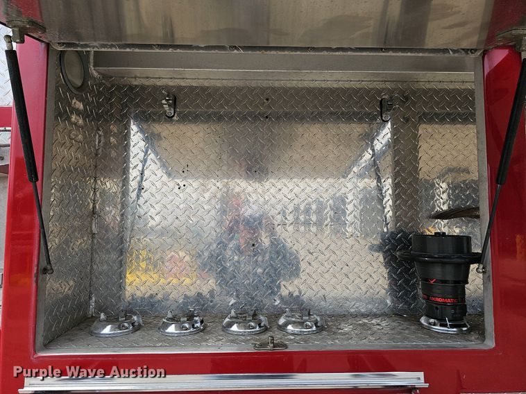 image for item DQ0129 1997 Emergency One Cyclone II  pumper fire truck