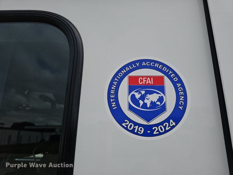 image for item DQ0129 1997 Emergency One Cyclone II  pumper fire truck