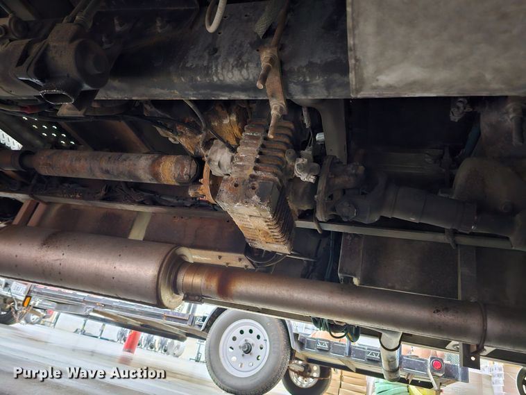 image for item DQ0129 1997 Emergency One Cyclone II  pumper fire truck