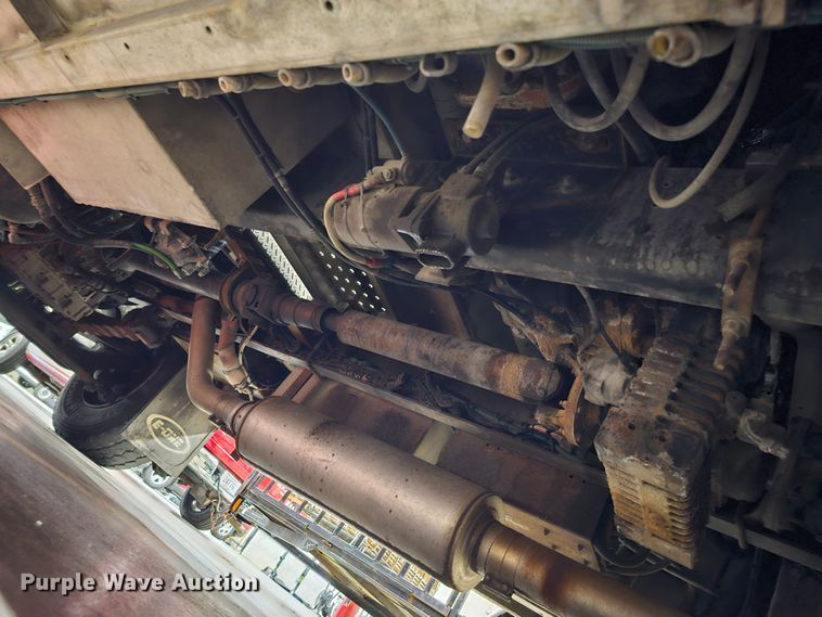 image for item DQ0129 1997 Emergency One Cyclone II  pumper fire truck