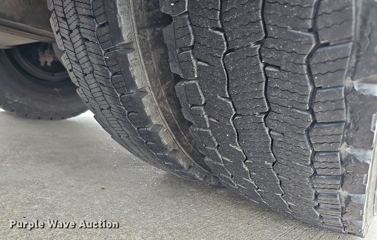 image for item DQ0129 1997 Emergency One Cyclone II  pumper fire truck