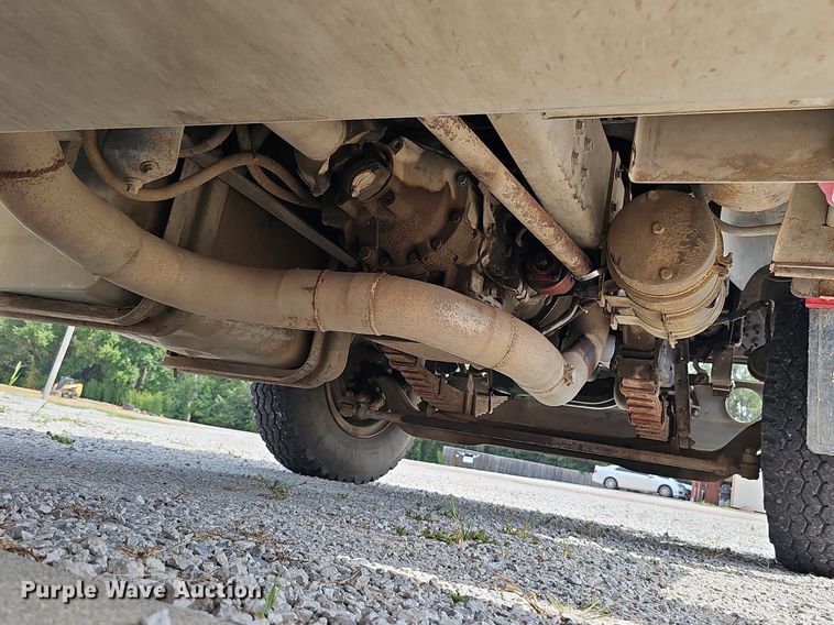 image for item DQ0255 1983 Ford 9000  pumper fire truck