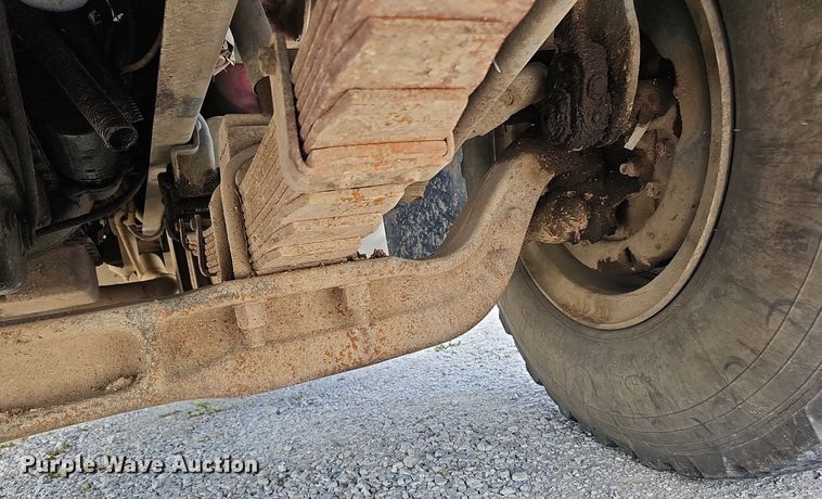 image for item DQ0255 1983 Ford 9000  pumper fire truck