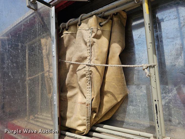 image for item DQ0255 1983 Ford 9000  pumper fire truck