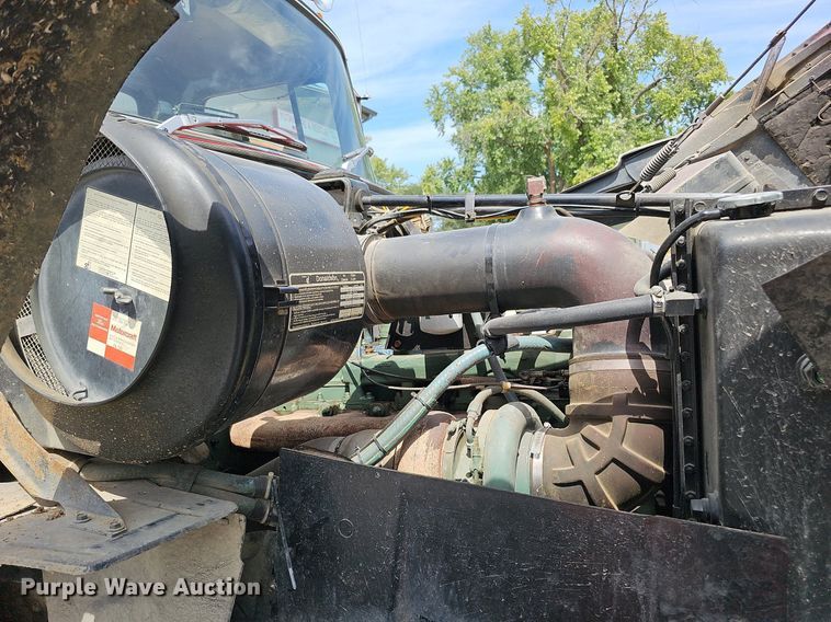 image for item DQ0255 1983 Ford 9000  pumper fire truck