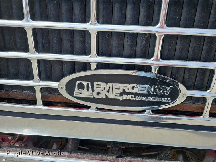 image for item DQ0255 1983 Ford 9000  pumper fire truck