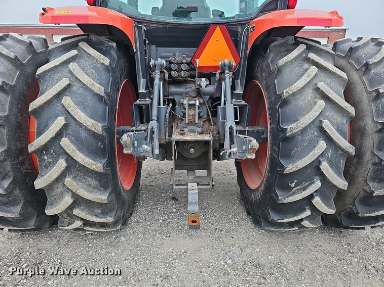 image for item DQ0293 2019 Kubota M6-131  MFWD tractor