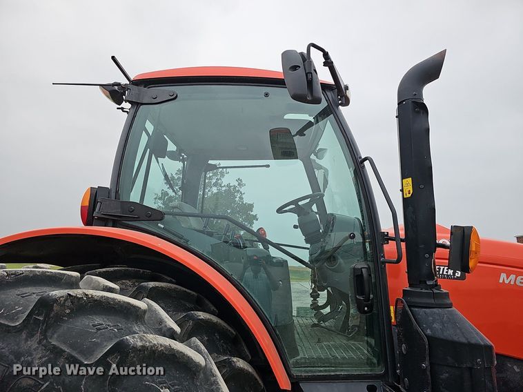 image for item DQ0293 2019 Kubota M6-131  MFWD tractor
