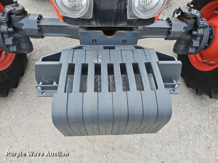 image for item DQ0293 2019 Kubota M6-131  MFWD tractor