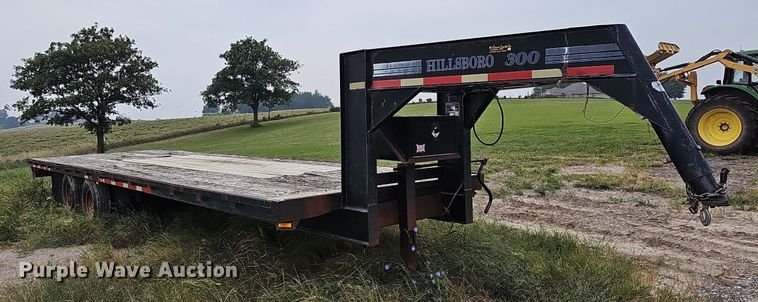 image for item DQ0294 2000 Hillsboro 300  equipment trailer