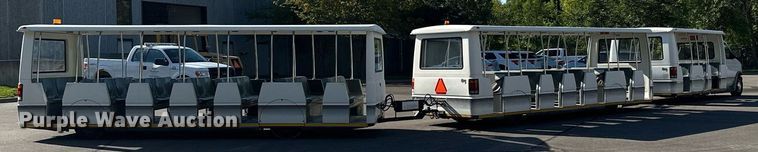 image for item DQ7358 2001 Ford E350  tram