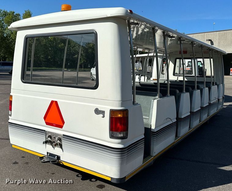 image for item DQ7358 2001 Ford E350  tram