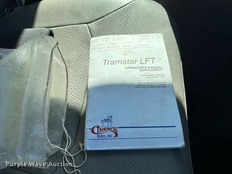 image for item DQ7358 2001 Ford E350  tram