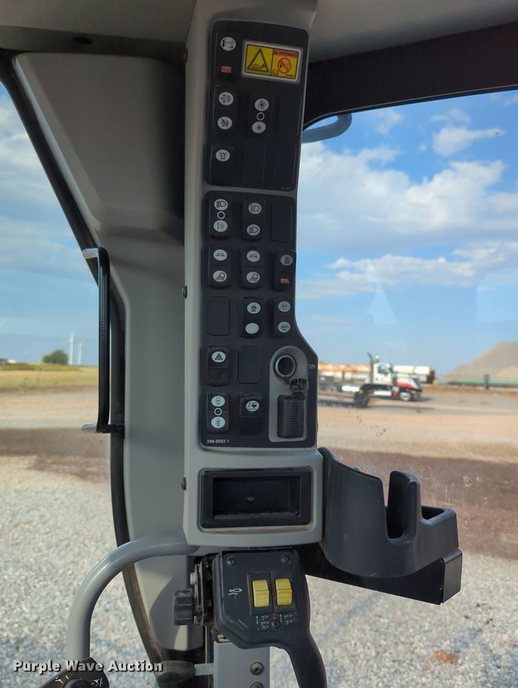 image for item DR6994 2016 Caterpillar 140M3  motor grader