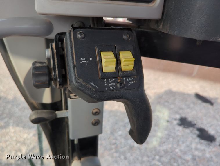 image for item DR6994 2016 Caterpillar 140M3  motor grader