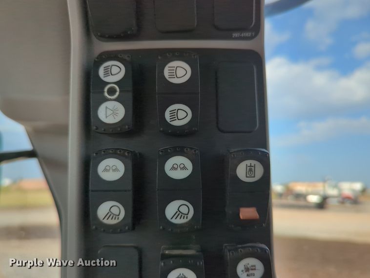 image for item DR6994 2016 Caterpillar 140M3  motor grader