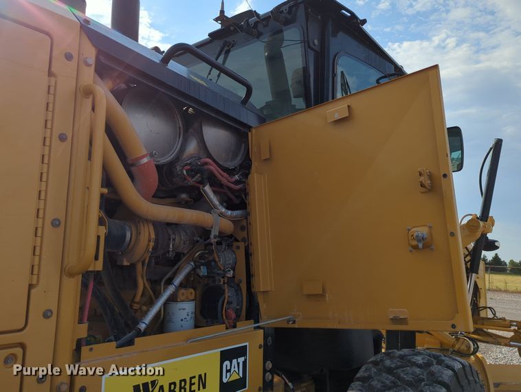 image for item DR6994 2016 Caterpillar 140M3  motor grader